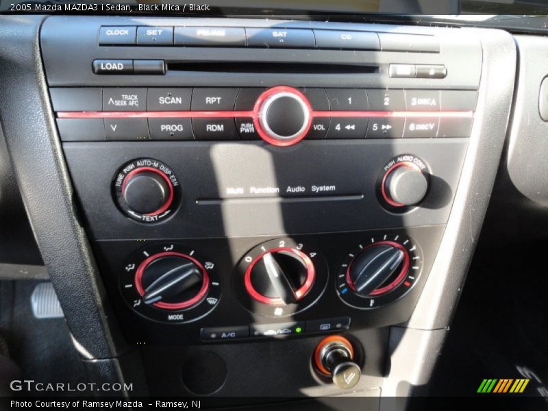 Black Mica / Black 2005 Mazda MAZDA3 i Sedan