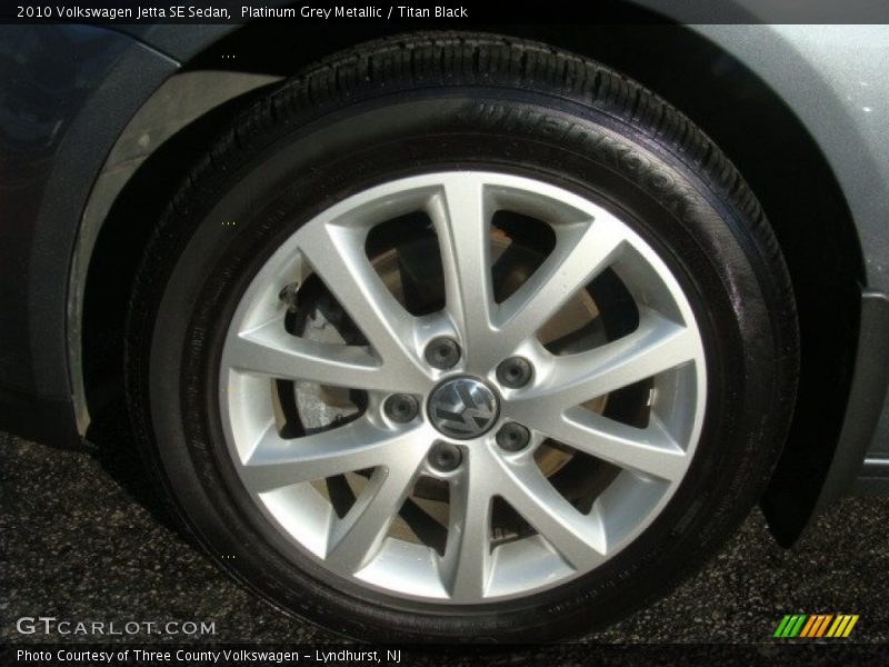 Platinum Grey Metallic / Titan Black 2010 Volkswagen Jetta SE Sedan