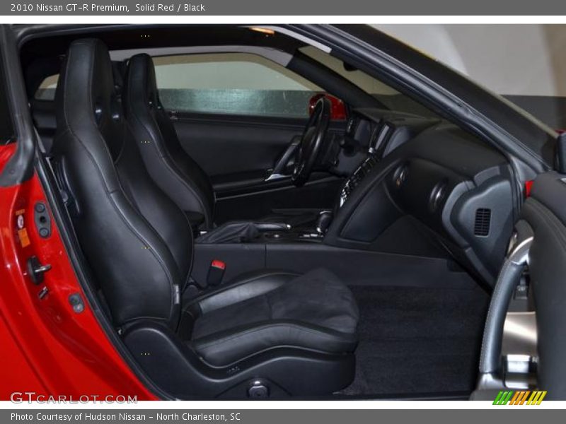 Solid Red / Black 2010 Nissan GT-R Premium