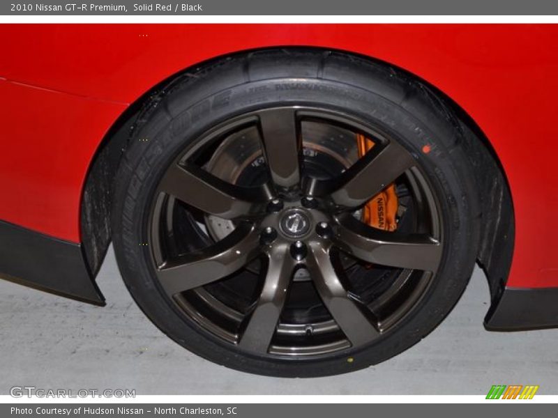 Solid Red / Black 2010 Nissan GT-R Premium