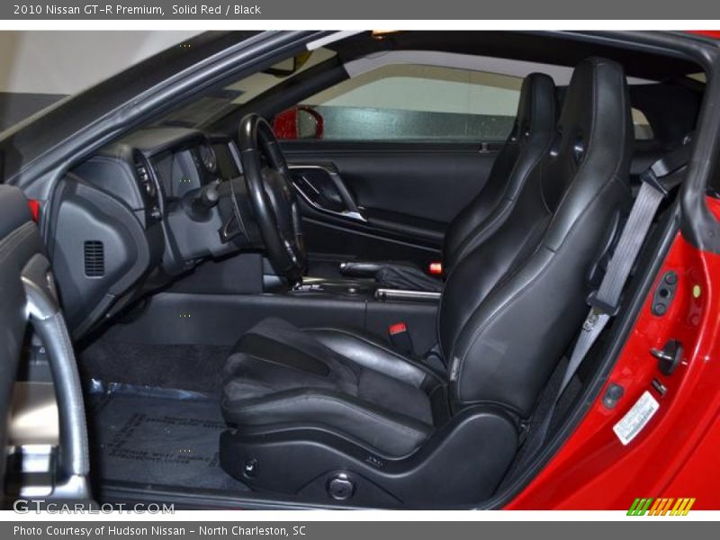 Solid Red / Black 2010 Nissan GT-R Premium