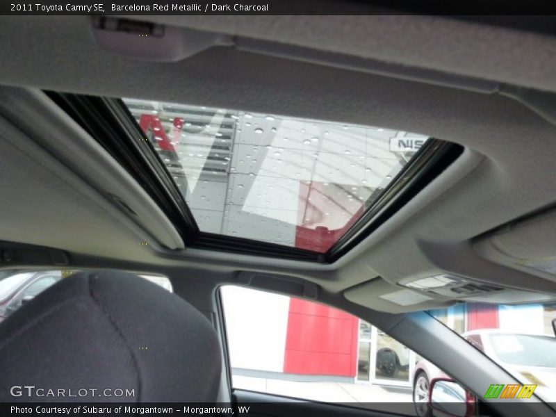 Barcelona Red Metallic / Dark Charcoal 2011 Toyota Camry SE