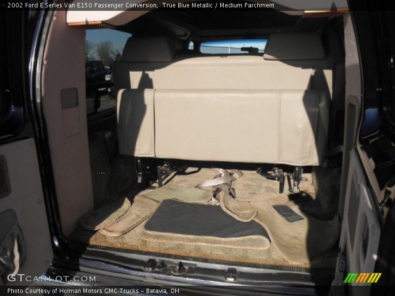 True Blue Metallic / Medium Parchment 2002 Ford E Series Van E150 Passenger Conversion