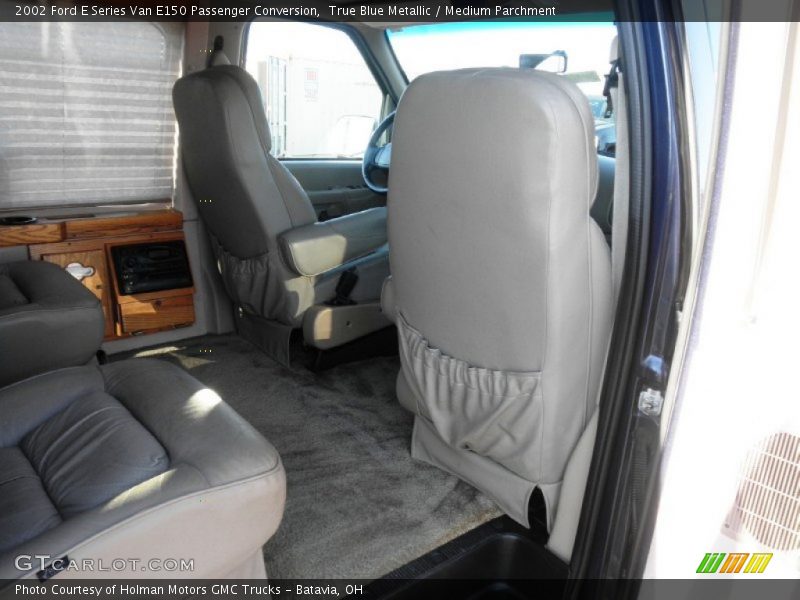 True Blue Metallic / Medium Parchment 2002 Ford E Series Van E150 Passenger Conversion