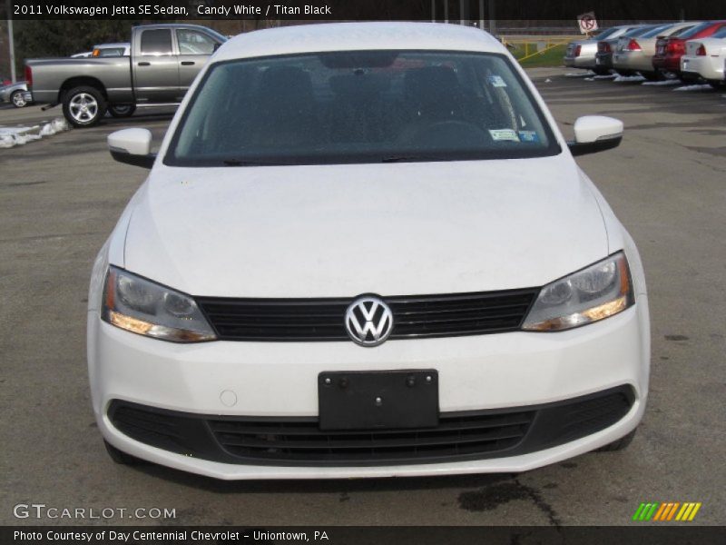 Candy White / Titan Black 2011 Volkswagen Jetta SE Sedan