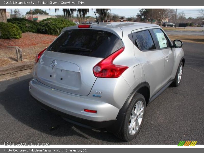 Brilliant Silver / Gray/Silver Trim 2013 Nissan Juke SV