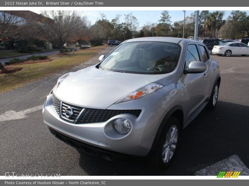 Brilliant Silver / Gray/Silver Trim 2013 Nissan Juke SV