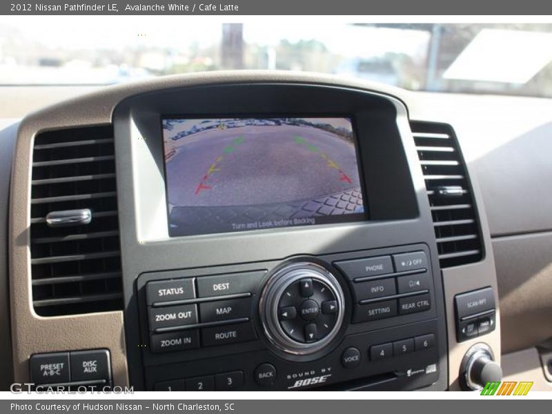 Avalanche White / Cafe Latte 2012 Nissan Pathfinder LE
