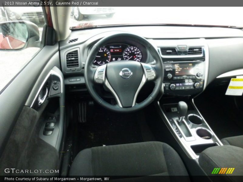 Cayenne Red / Charcoal 2013 Nissan Altima 2.5 SV