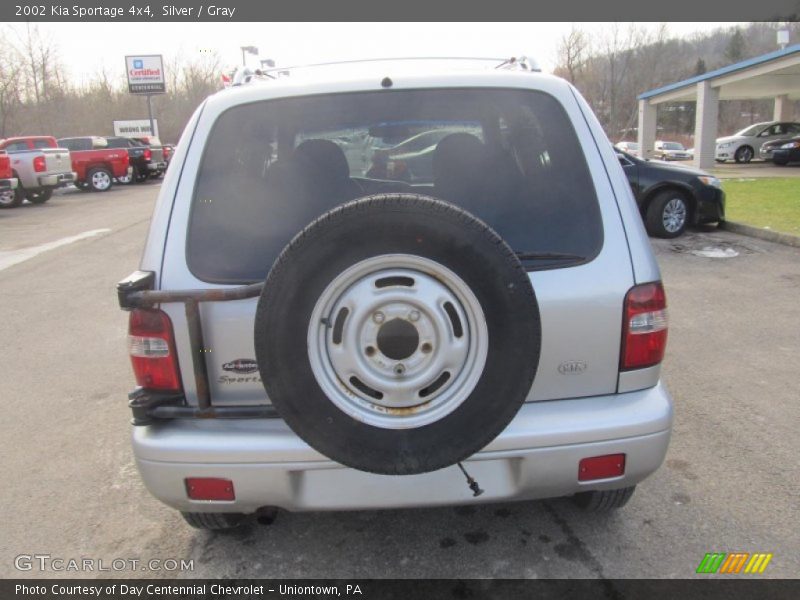 Silver / Gray 2002 Kia Sportage 4x4