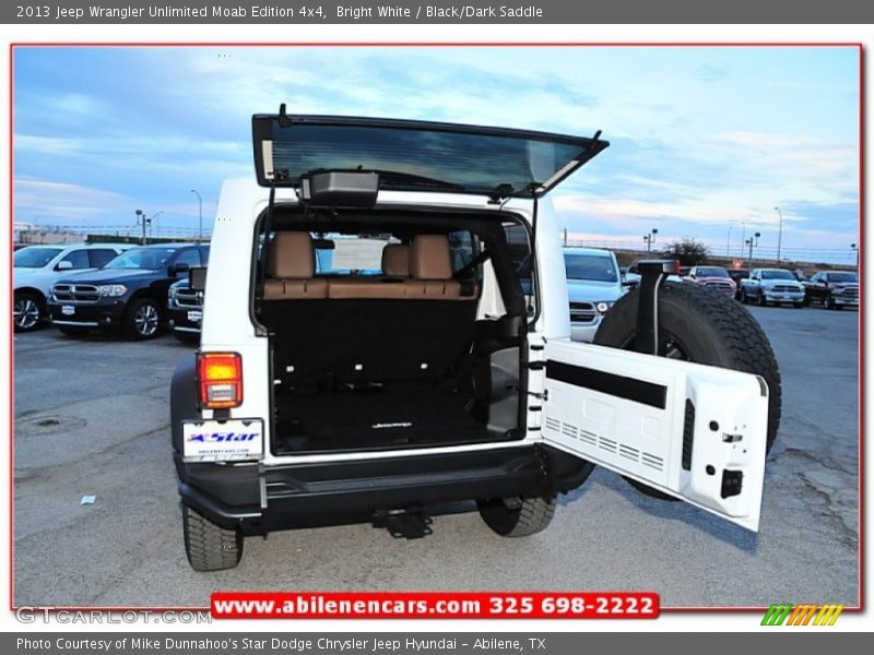 Bright White / Black/Dark Saddle 2013 Jeep Wrangler Unlimited Moab Edition 4x4