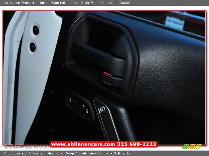Bright White / Black/Dark Saddle 2013 Jeep Wrangler Unlimited Moab Edition 4x4