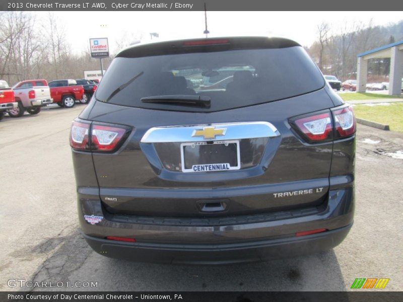 Cyber Gray Metallic / Ebony 2013 Chevrolet Traverse LT AWD