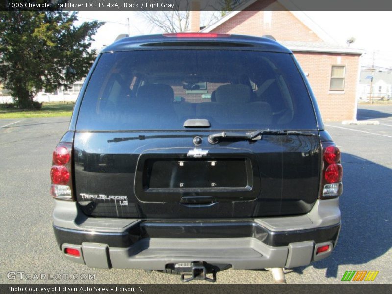Black / Light Gray 2006 Chevrolet TrailBlazer EXT LS 4x4