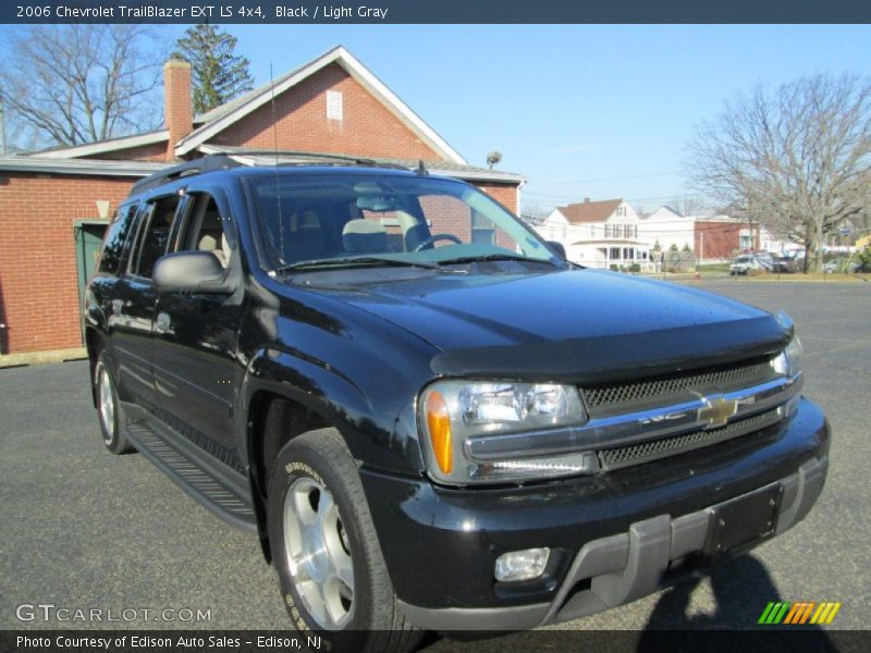 Black / Light Gray 2006 Chevrolet TrailBlazer EXT LS 4x4
