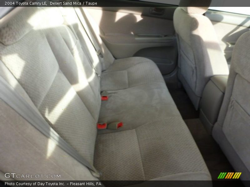 Desert Sand Mica / Taupe 2004 Toyota Camry LE
