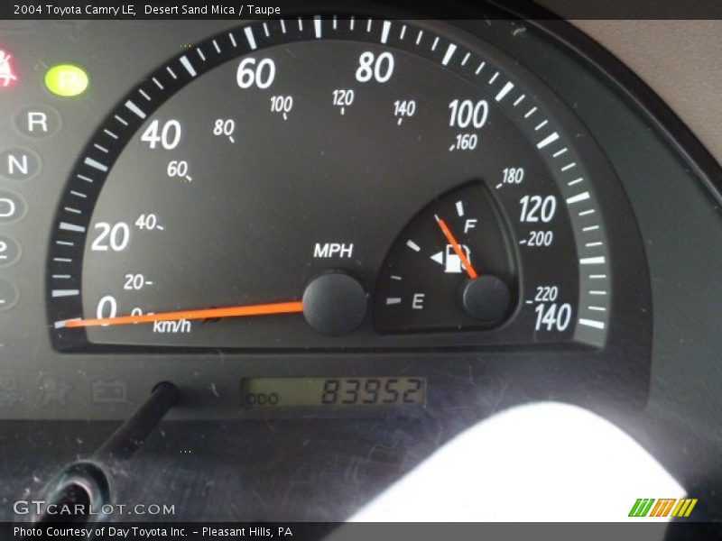 Desert Sand Mica / Taupe 2004 Toyota Camry LE