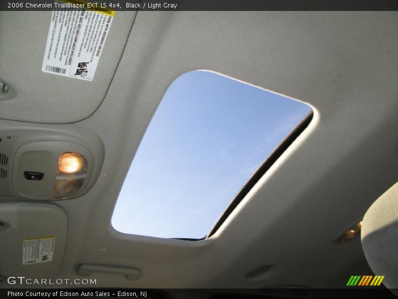 Black / Light Gray 2006 Chevrolet TrailBlazer EXT LS 4x4