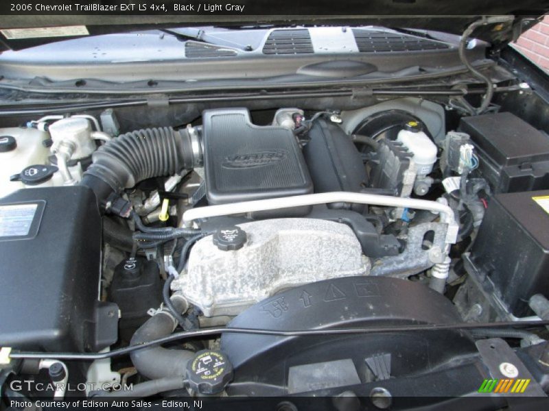 Black / Light Gray 2006 Chevrolet TrailBlazer EXT LS 4x4