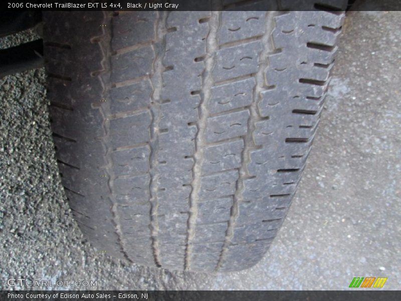 Black / Light Gray 2006 Chevrolet TrailBlazer EXT LS 4x4