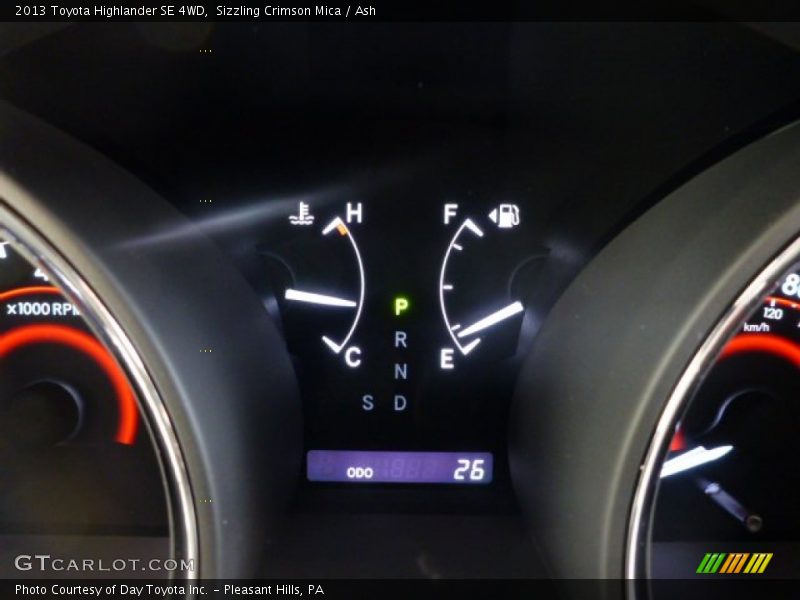 Sizzling Crimson Mica / Ash 2013 Toyota Highlander SE 4WD