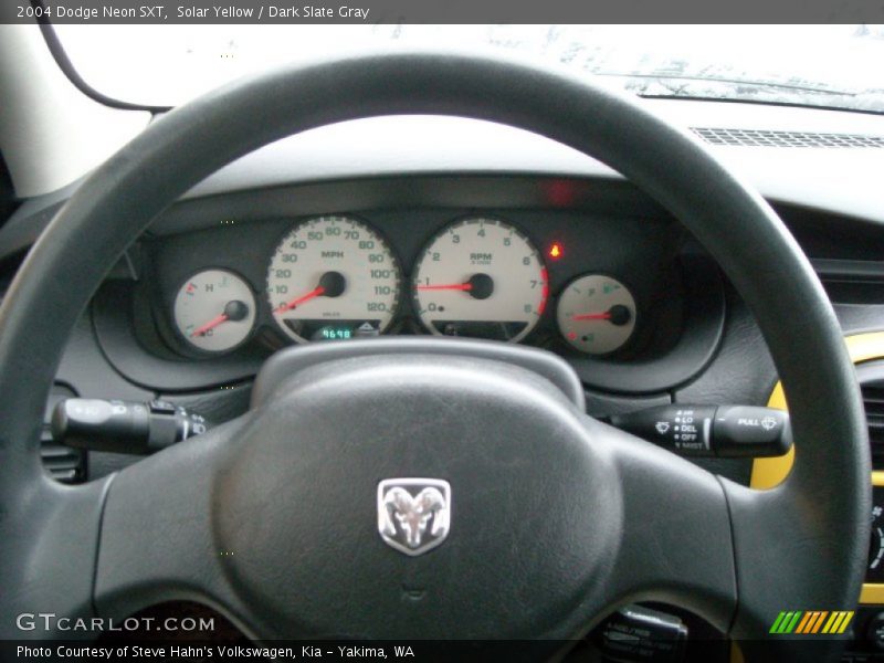Solar Yellow / Dark Slate Gray 2004 Dodge Neon SXT