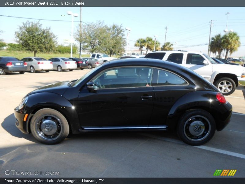 Black / Beige 2013 Volkswagen Beetle 2.5L