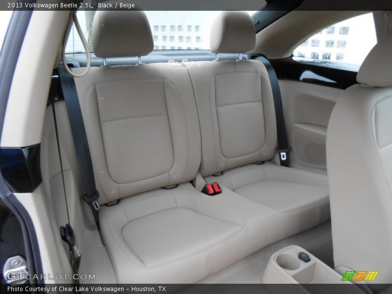 Black / Beige 2013 Volkswagen Beetle 2.5L