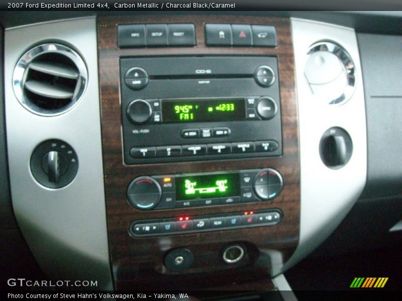 Carbon Metallic / Charcoal Black/Caramel 2007 Ford Expedition Limited 4x4