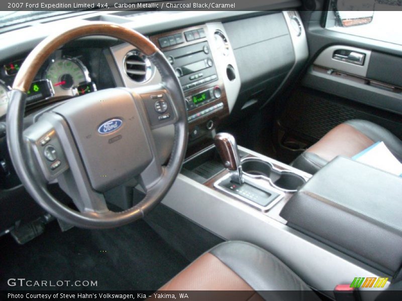 Carbon Metallic / Charcoal Black/Caramel 2007 Ford Expedition Limited 4x4