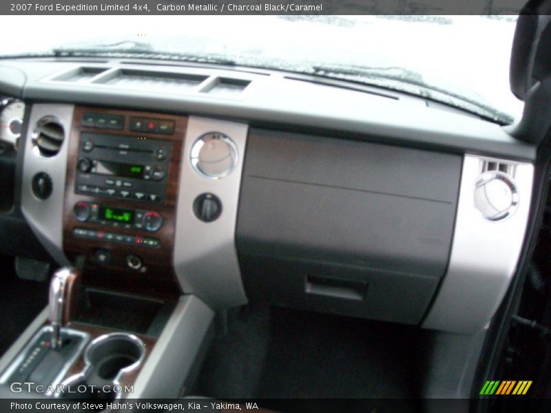 Carbon Metallic / Charcoal Black/Caramel 2007 Ford Expedition Limited 4x4