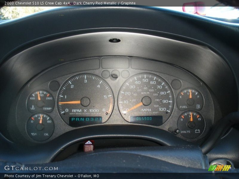 Dark Cherry Red Metallic / Graphite 2003 Chevrolet S10 LS Crew Cab 4x4