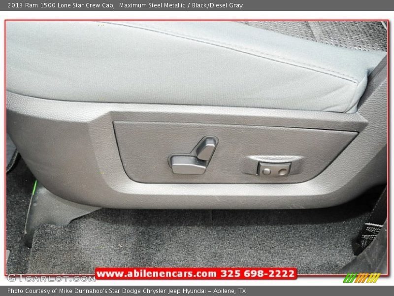 Maximum Steel Metallic / Black/Diesel Gray 2013 Ram 1500 Lone Star Crew Cab