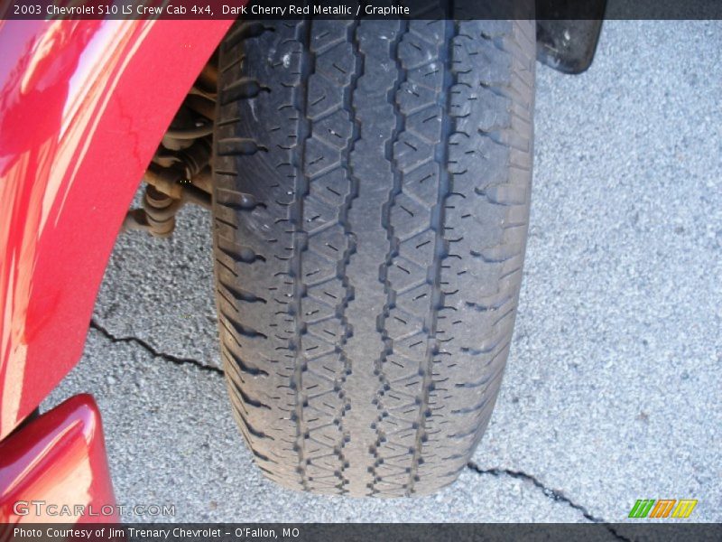 Dark Cherry Red Metallic / Graphite 2003 Chevrolet S10 LS Crew Cab 4x4