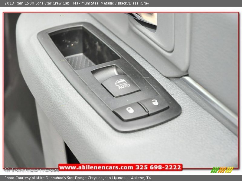 Maximum Steel Metallic / Black/Diesel Gray 2013 Ram 1500 Lone Star Crew Cab