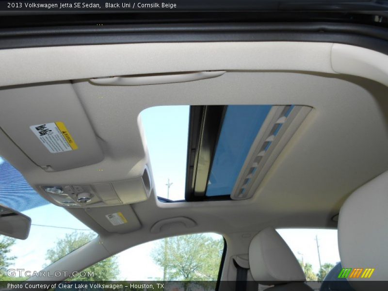 Black Uni / Cornsilk Beige 2013 Volkswagen Jetta SE Sedan