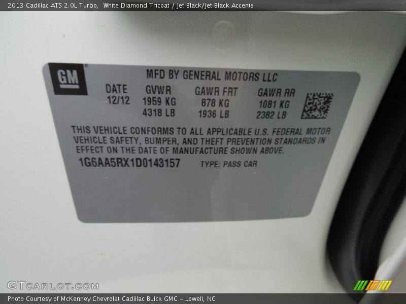 White Diamond Tricoat / Jet Black/Jet Black Accents 2013 Cadillac ATS 2.0L Turbo