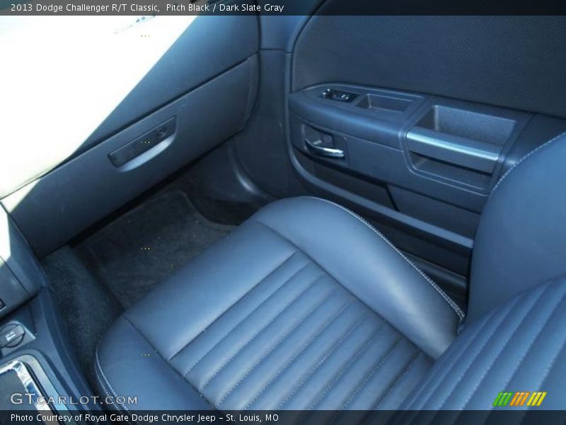Pitch Black / Dark Slate Gray 2013 Dodge Challenger R/T Classic