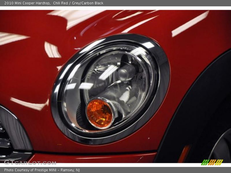 Chili Red / Grey/Carbon Black 2010 Mini Cooper Hardtop