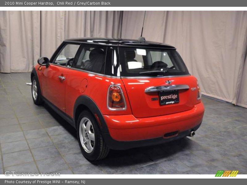 Chili Red / Grey/Carbon Black 2010 Mini Cooper Hardtop