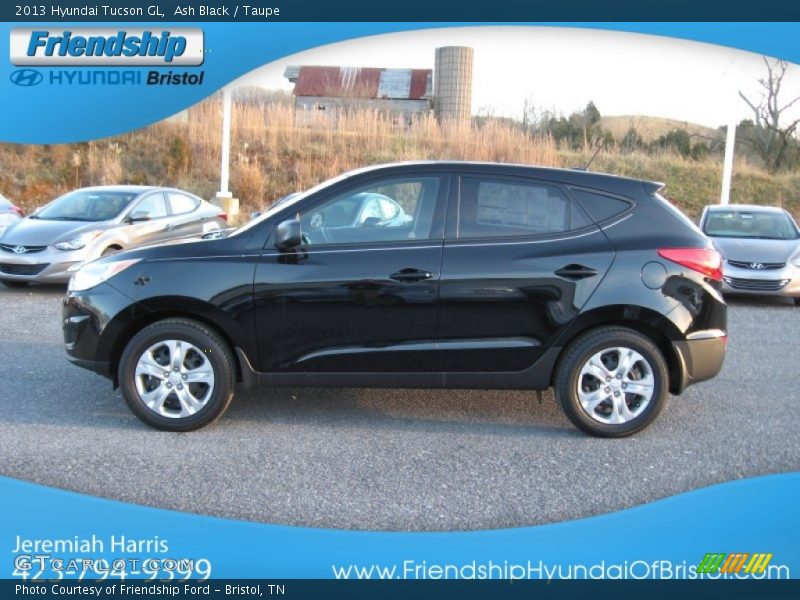 Ash Black / Taupe 2013 Hyundai Tucson GL