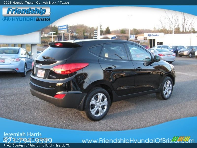 Ash Black / Taupe 2013 Hyundai Tucson GL