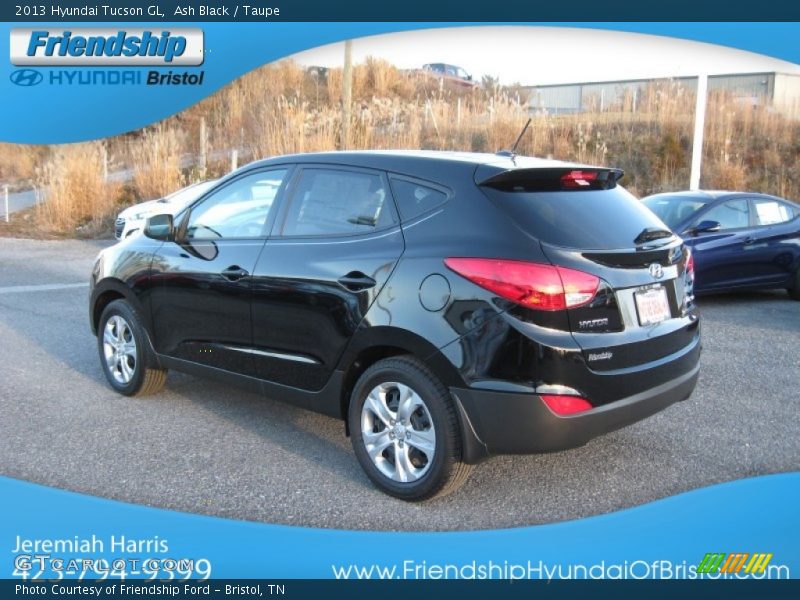 Ash Black / Taupe 2013 Hyundai Tucson GL
