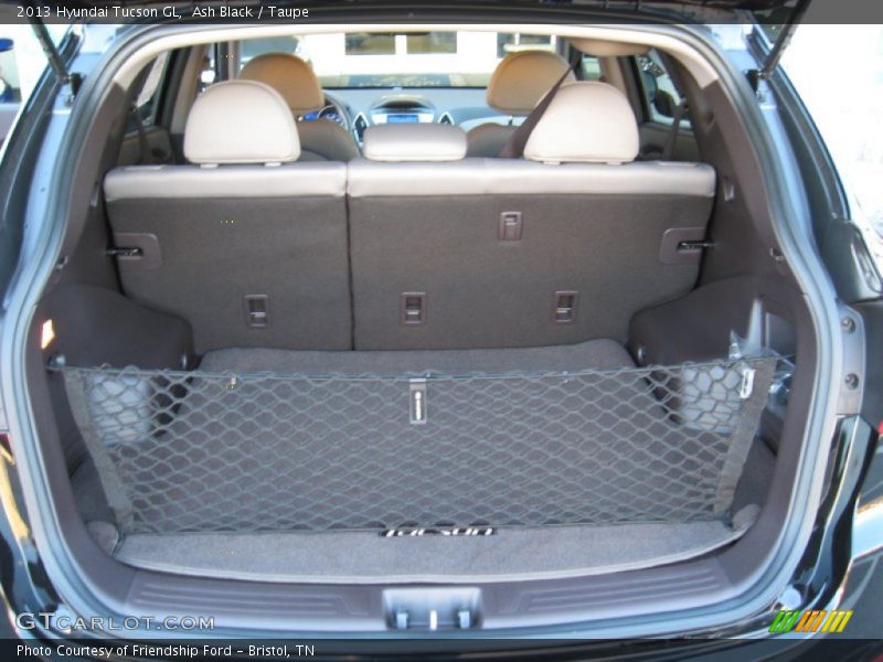  2013 Tucson GL Trunk