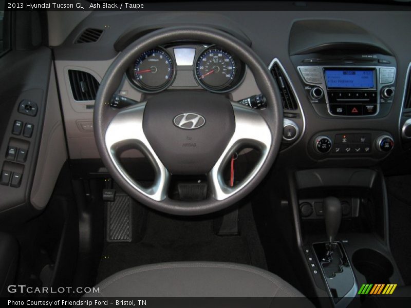  2013 Tucson GL Steering Wheel
