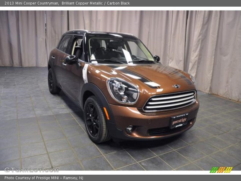 Front 3/4 View of 2013 Cooper Countryman