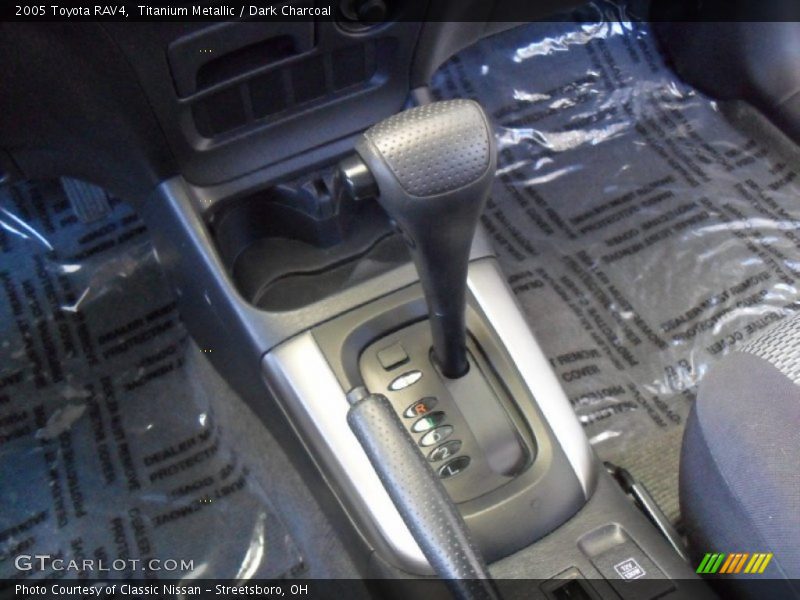 Titanium Metallic / Dark Charcoal 2005 Toyota RAV4