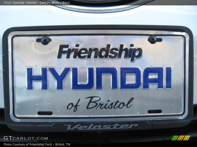 Century White / Black 2013 Hyundai Veloster