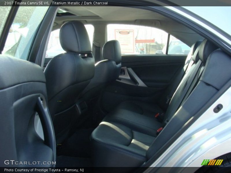 Titanium Metallic / Dark Charcoal 2007 Toyota Camry SE V6