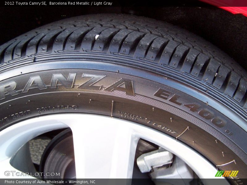 Barcelona Red Metallic / Light Gray 2012 Toyota Camry SE
